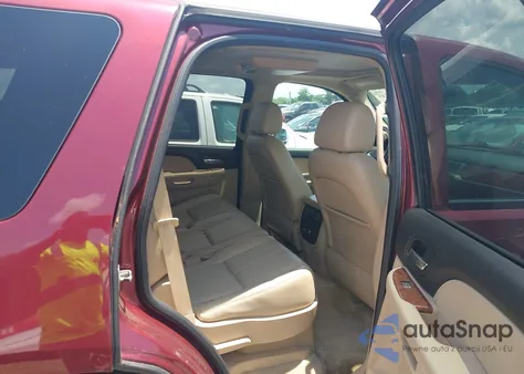 2008 Chevrolet Tahoe Hybrid z USA, uszkodzony, nr VIN 1GNFC13568R226671